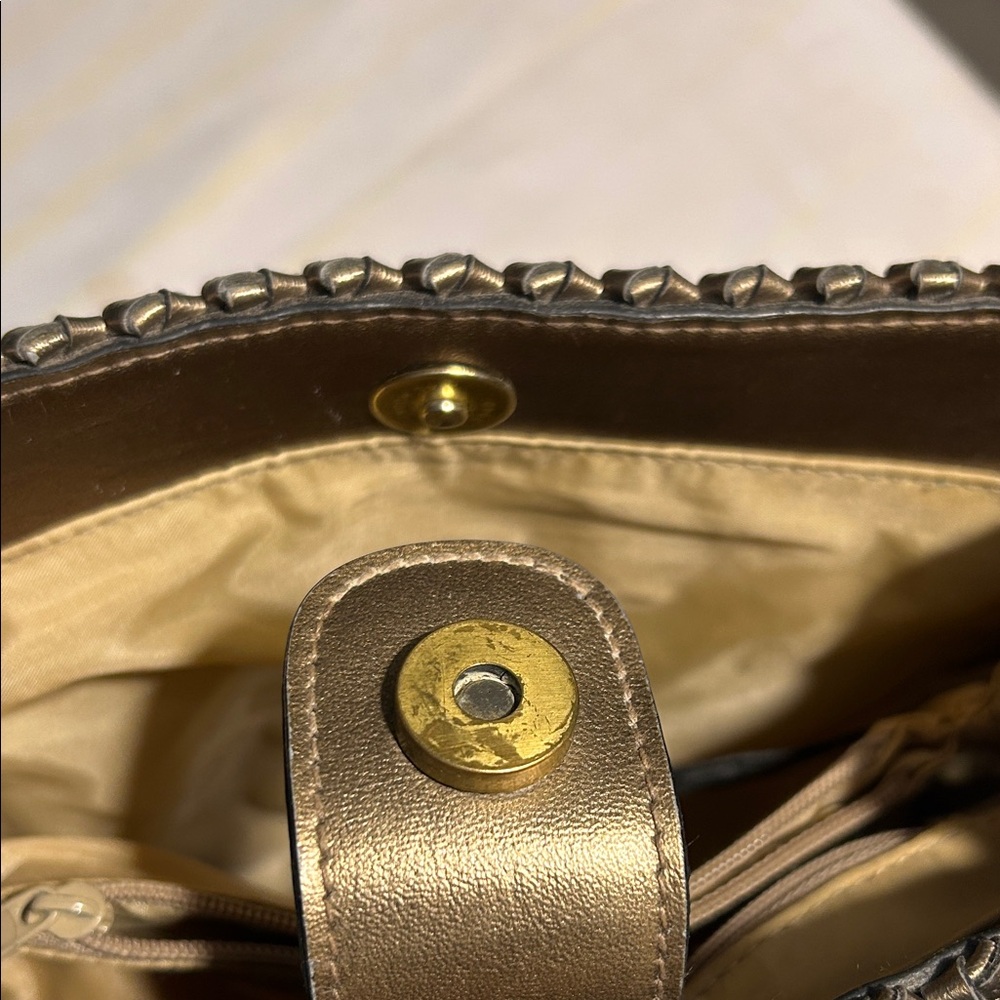 Liz Claiborne Woven Metallic Bronze colored Shoulder Bag Y2K - Picture 7 of 15